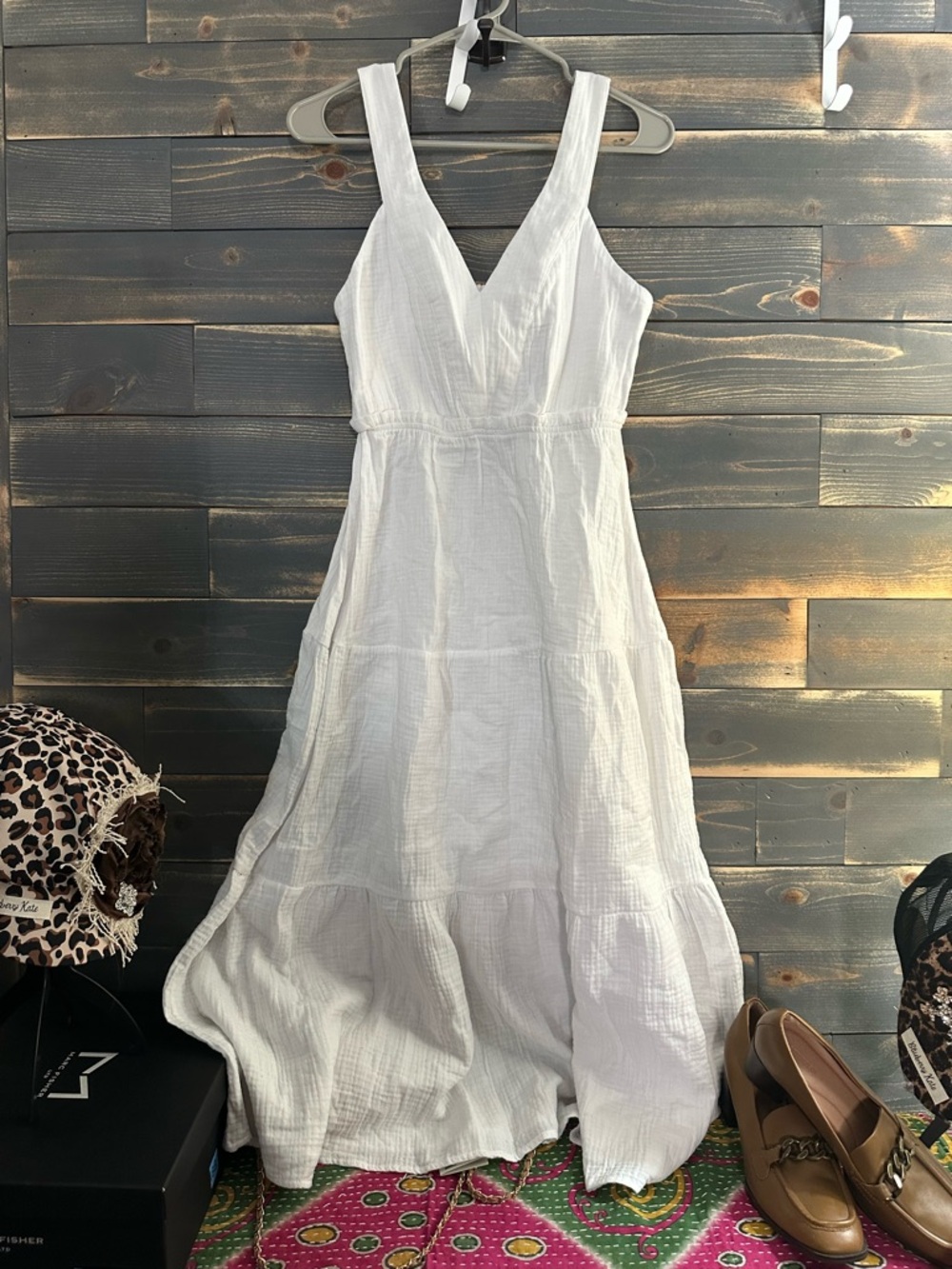 NWOT Steve Madden White Sleeveless V-Neck Maxi Dress *
